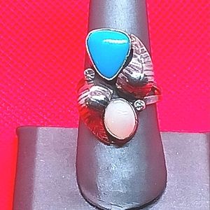 Vintage Turquoise and Mother of Pearl Sterling Silver Ring